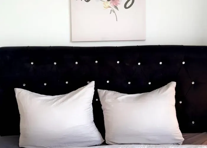 Comfortable Private In 3br Near Kaufpark Alterlaa Διαμέρισμα Βιέννη