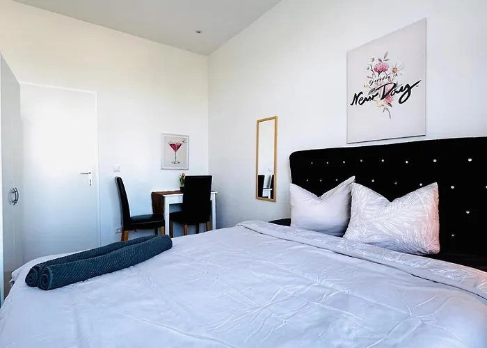 Comfortable Private In 3br Near Kaufpark Alterlaa Διαμέρισμα Βιέννη