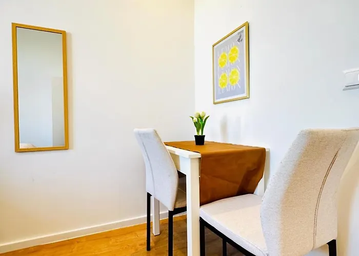 Comfortable Private In 3br Near Kaufpark Alterlaa