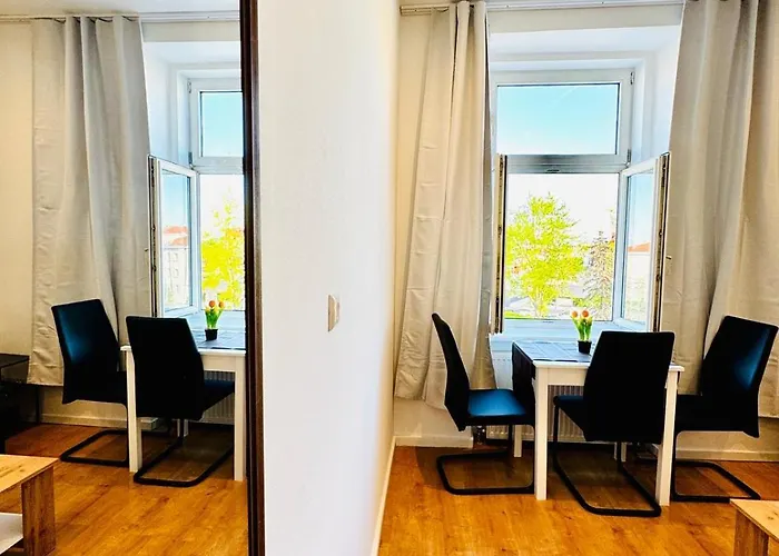 Comfortable Private In 3br Near Kaufpark Alterlaa Βιέννη