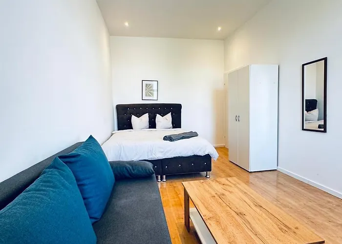 Comfortable Private In 3br Near Kaufpark Alterlaa Διαμέρισμα