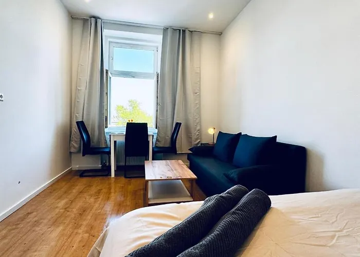 Comfortable Private In 3br Near Kaufpark Alterlaa Διαμέρισμα Βιέννη
