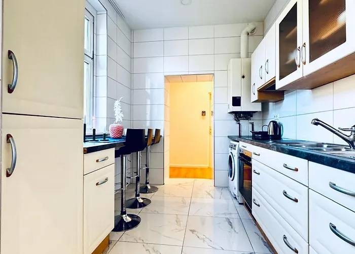 Comfortable Private In 3br Near Kaufpark Alterlaa *